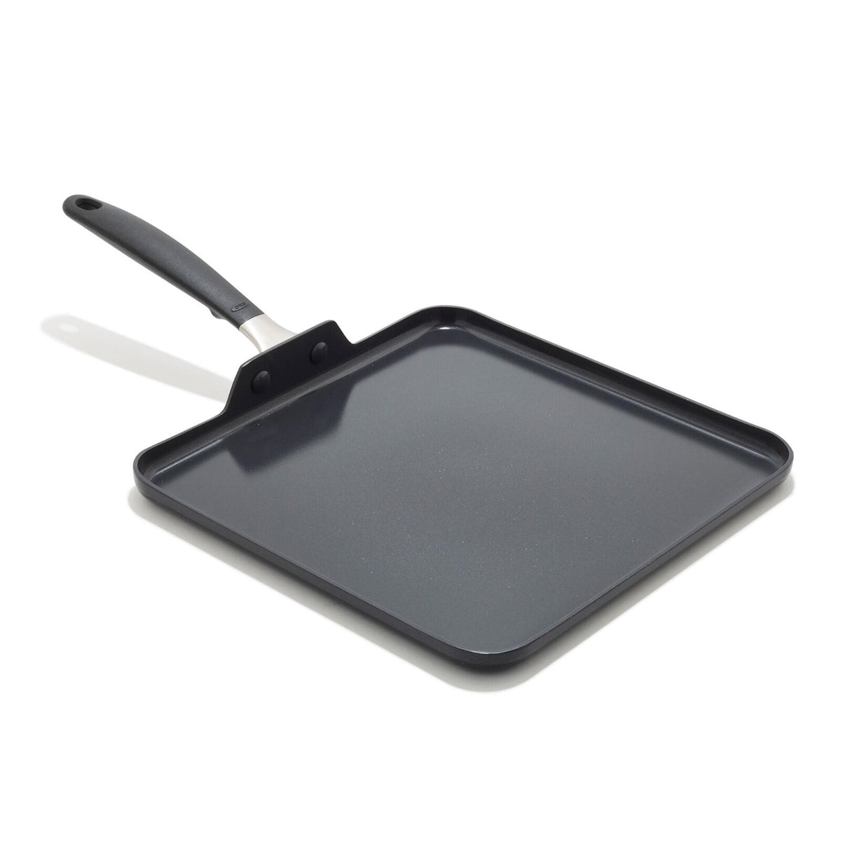 oxo-stainless-steel-everyday-11-in-square-griddle-v0 oxo_cc010472-001_nonstick-everyday-11in-square-griddle_pdp_01.jpg