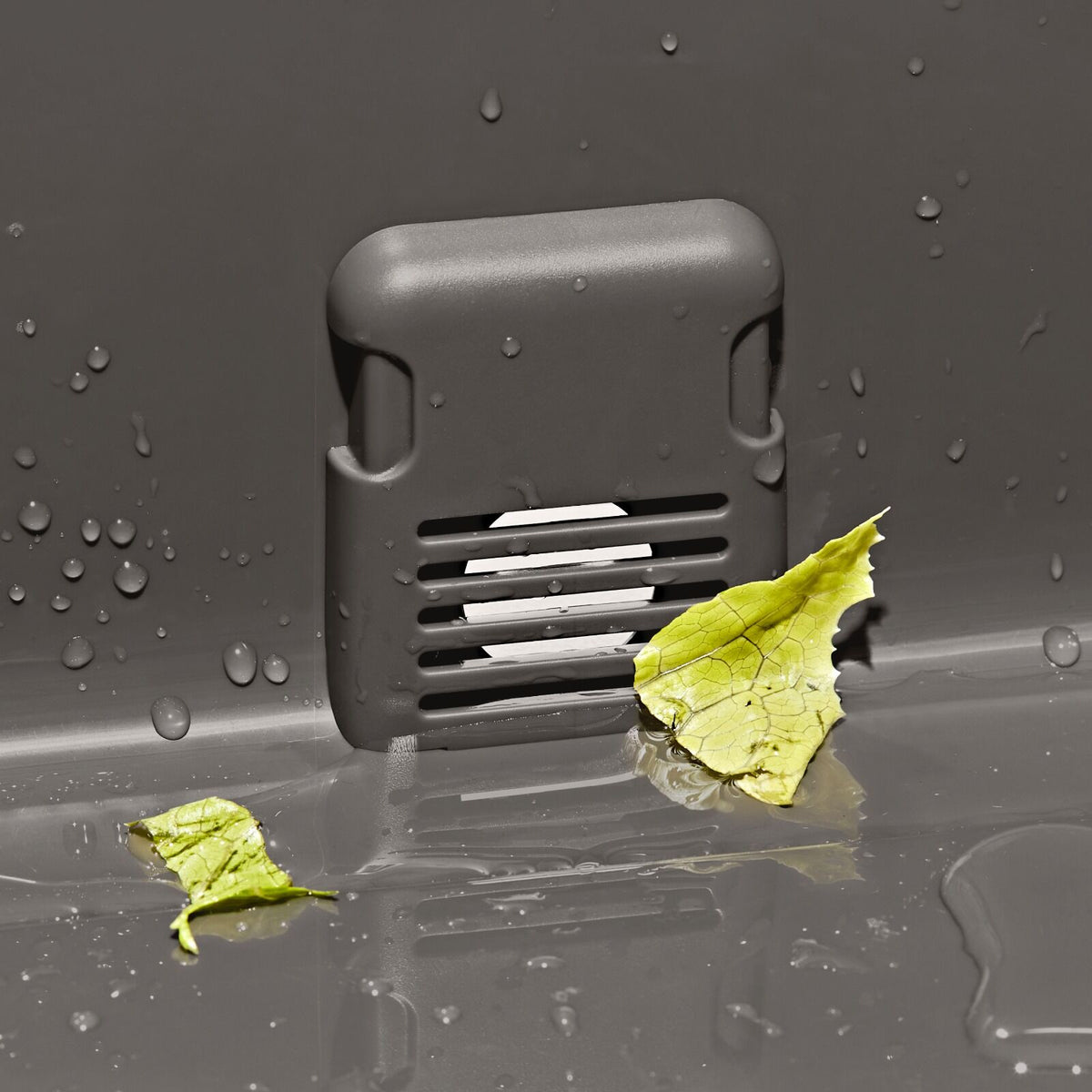 outdoor-wash-dry-and-stow-system-t3 oxo_cleaning_system_outdoor-9112100_034.jpg