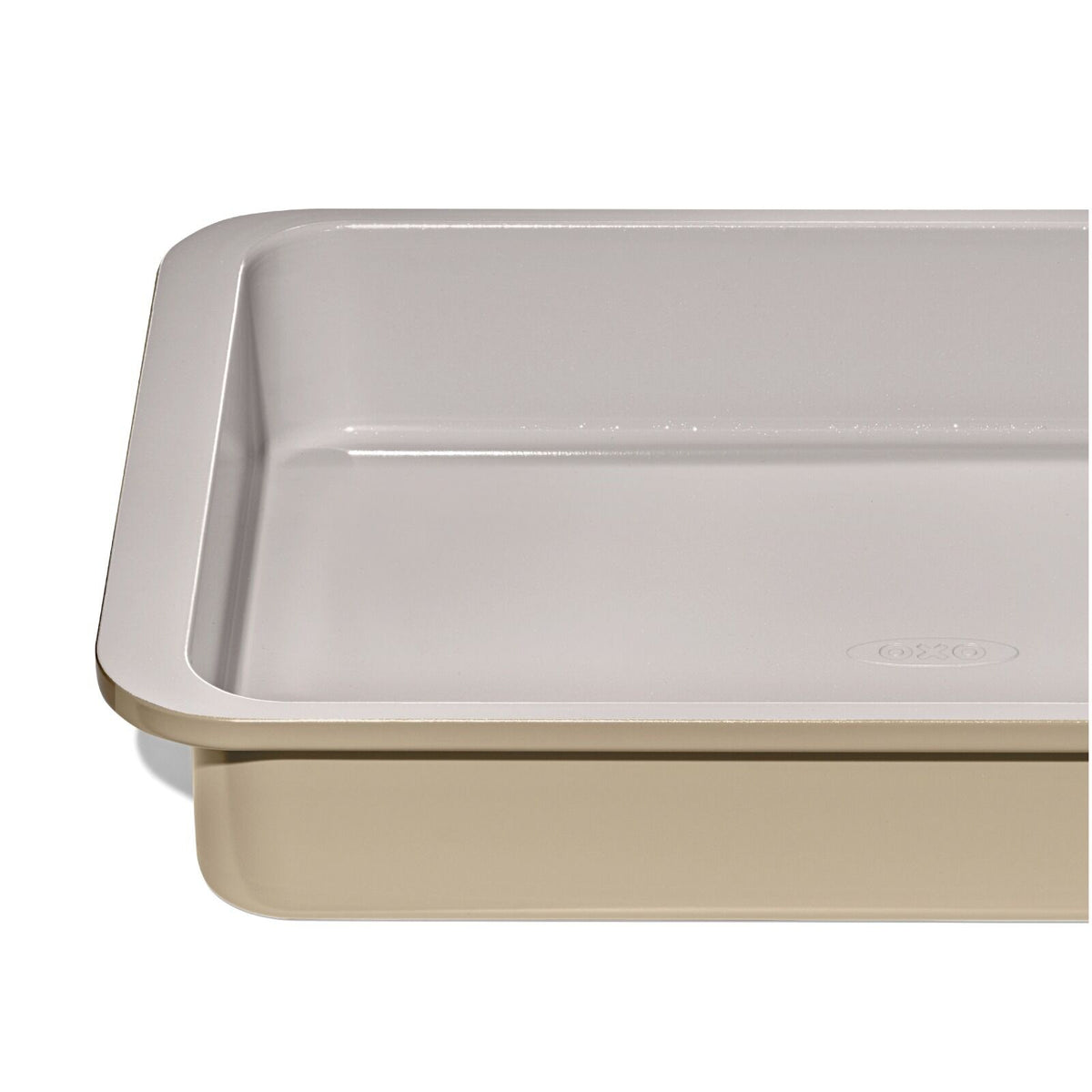 non-stick-pro-ceramic-coated-metal-bakeware-9-x-13-cake-pan-p5 oxo_gg_11415600_9x13-cake-pan-biscuit_pdp_04.jpg