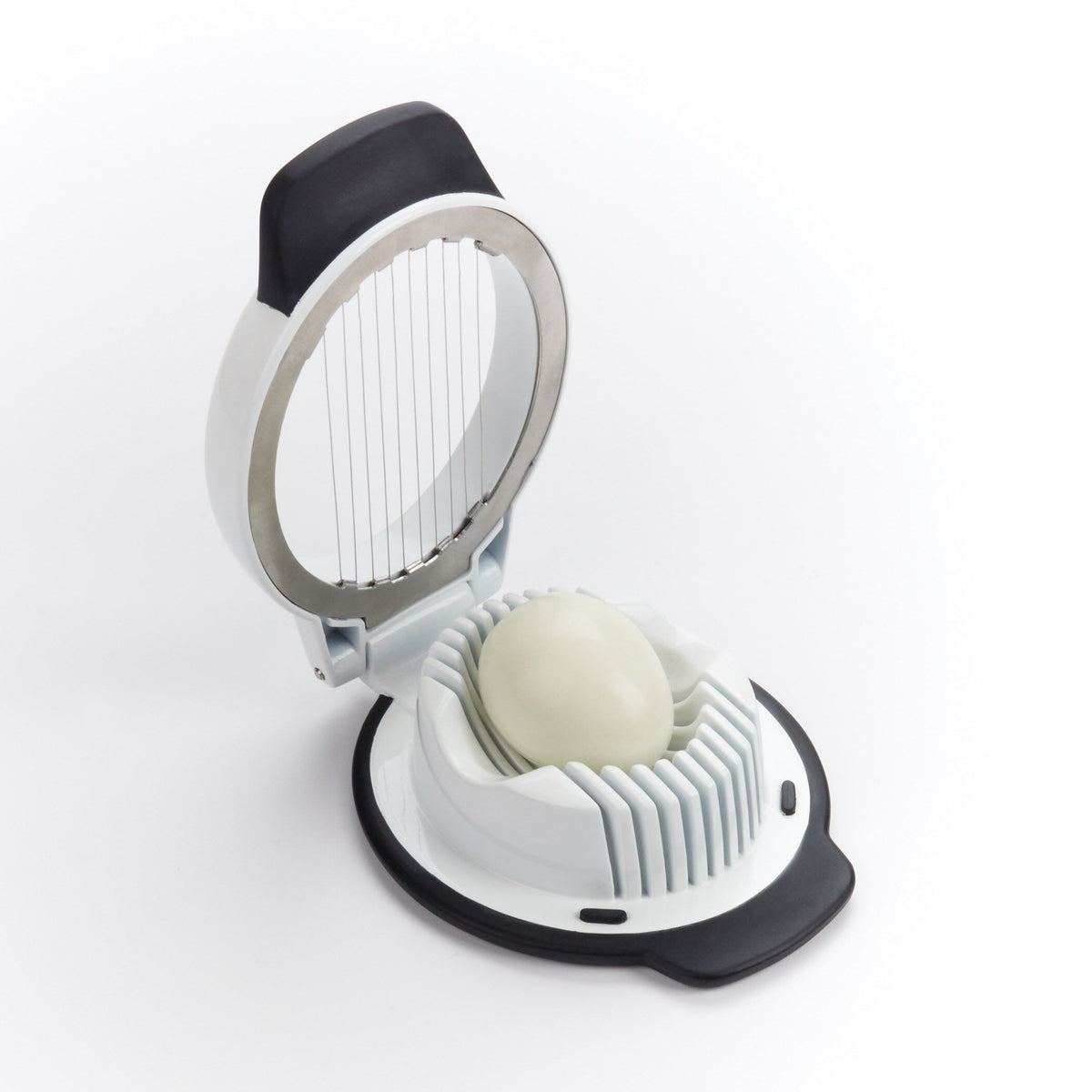 egg-slicer-i8 oxo_good_grips_egg_slicer_1271080_3.jpg