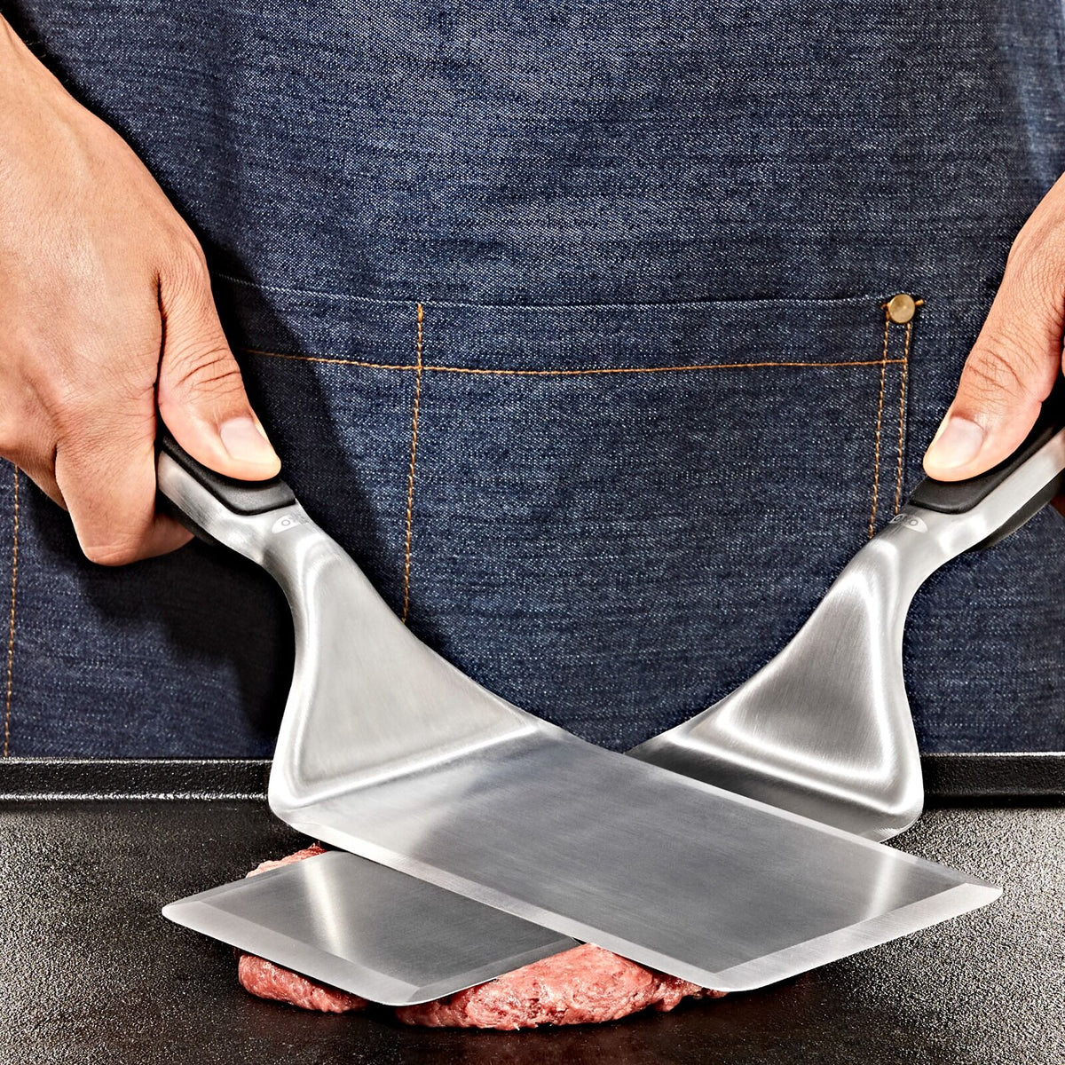 large-griddle-turner-c2 oxo_griddle-turner_pdp_06.jpeg
