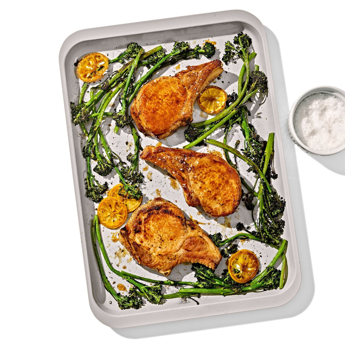 non-stick-pro-ceramic-coated-metal-bakeware-half-sheet-pan-storm-blue-h1 oxo_half-sheet-pan_pdp_04.jpg