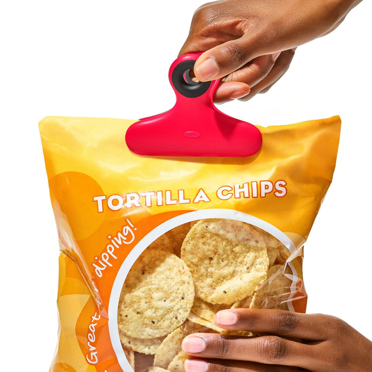 magnetic-heavy-duty-clips-4-piece-b6 oxo_heavy-duty_clips-13362600_014.jpg
