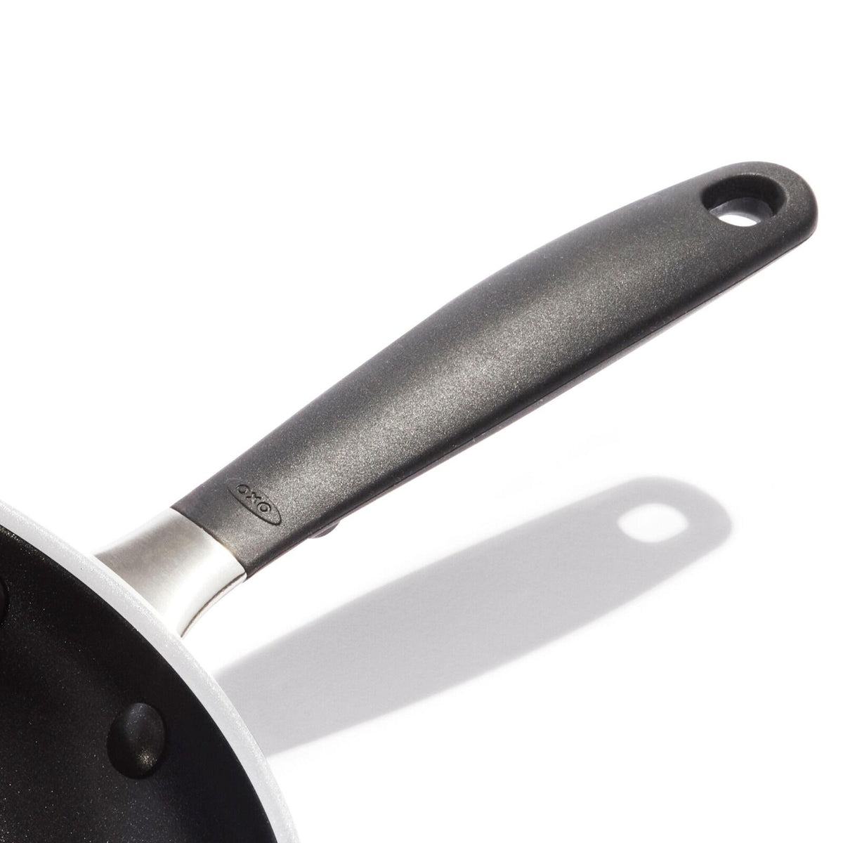 non-stick-pro-every-day-12-inch-frypan-with-lid-f0 oxo_nonstick-everyday-fry-pan-handle_pdp_04_3_.jpg