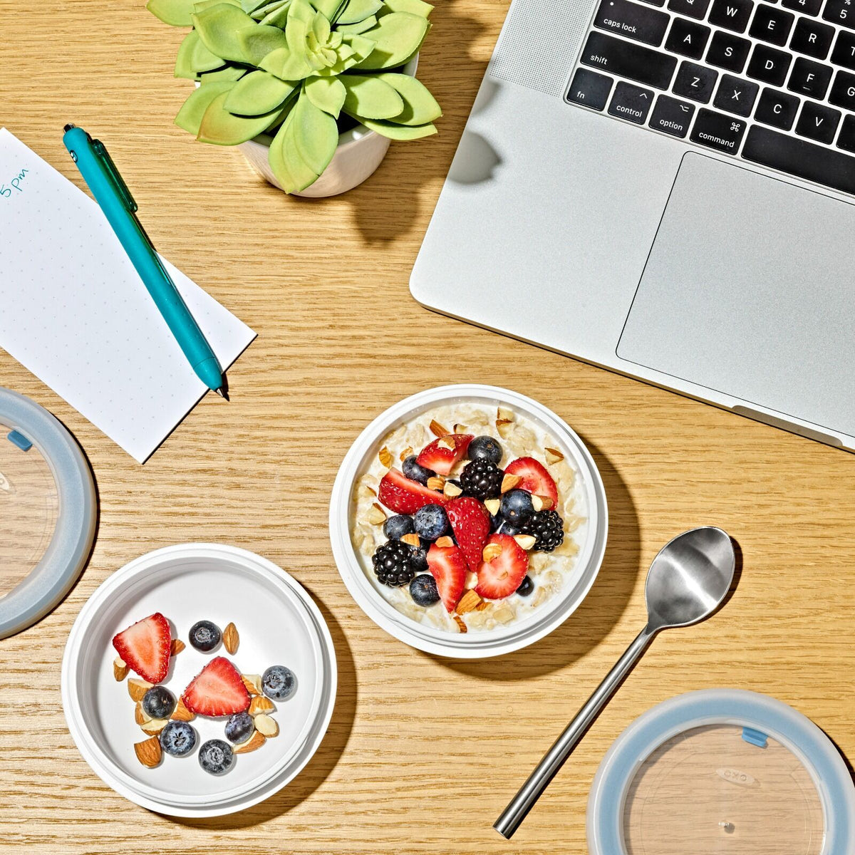 prep-and-go-small-cup-duo-m3 oxo_prep-go-duo-cup_pdp_06_1_.jpeg