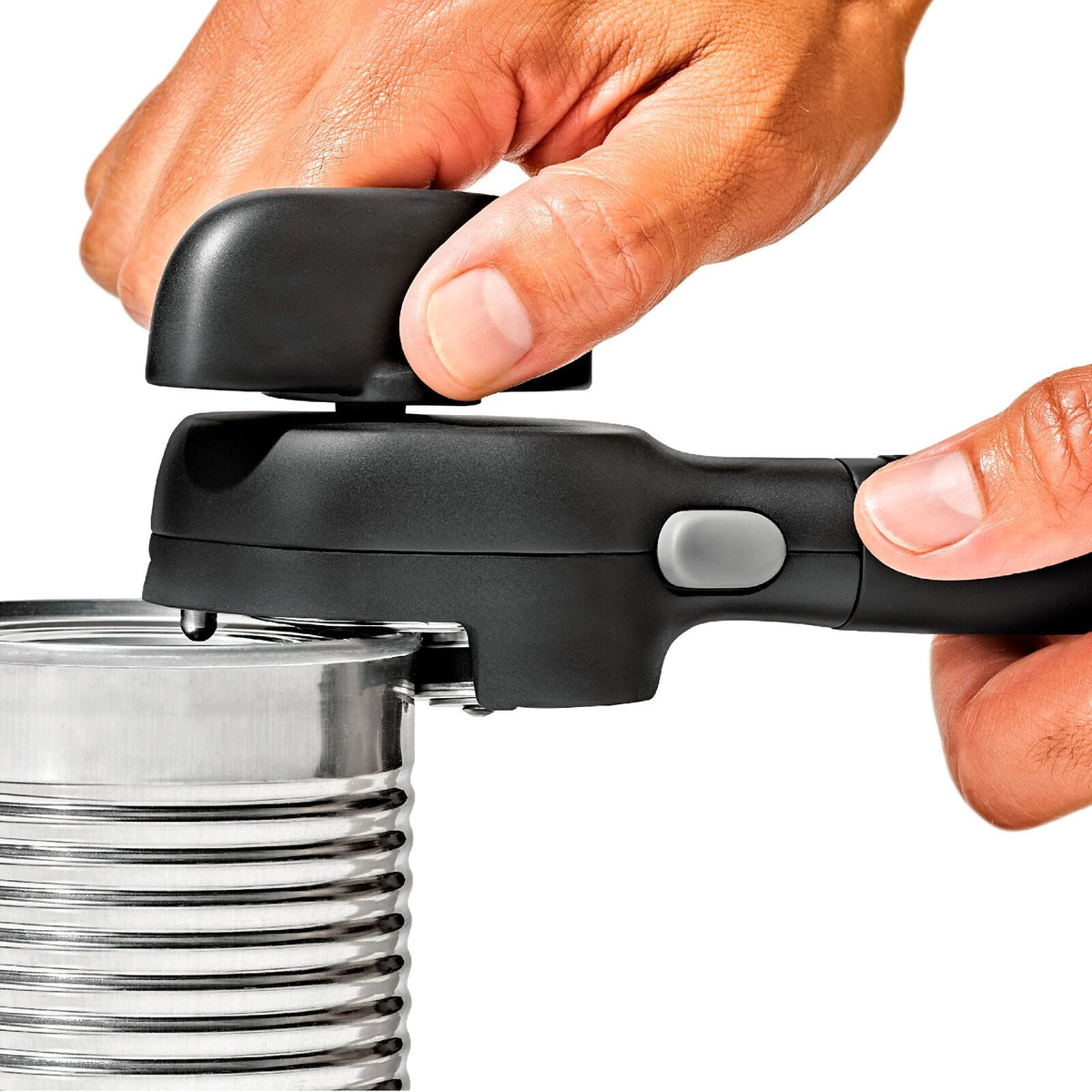 smooth-edge-can-opener-b4 oxo_smooth-edge-can-opener_pdp_03.jpeg
