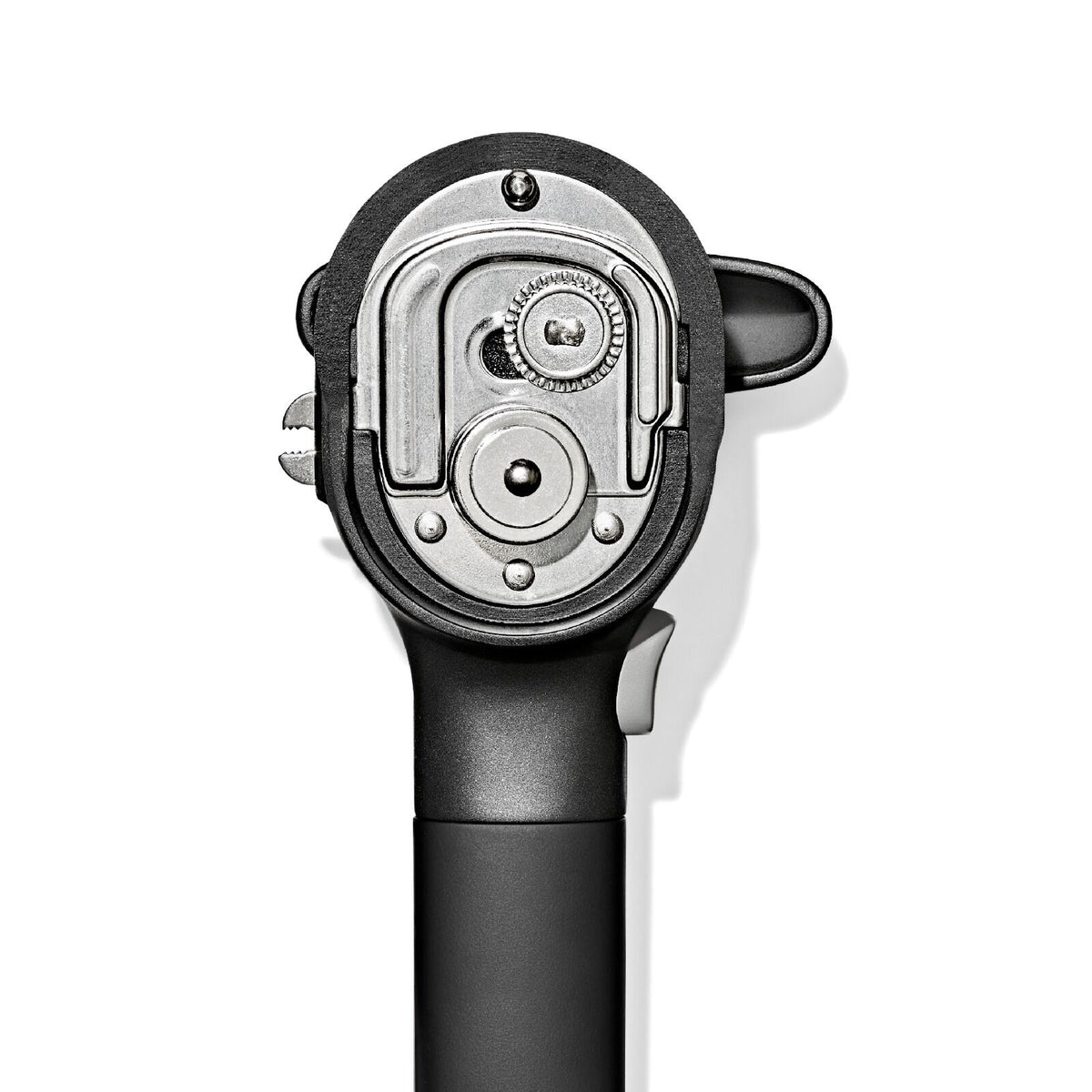 smooth-edge-can-opener-b4 oxo_smooth-edge-can-opener_pdp_08.jpeg