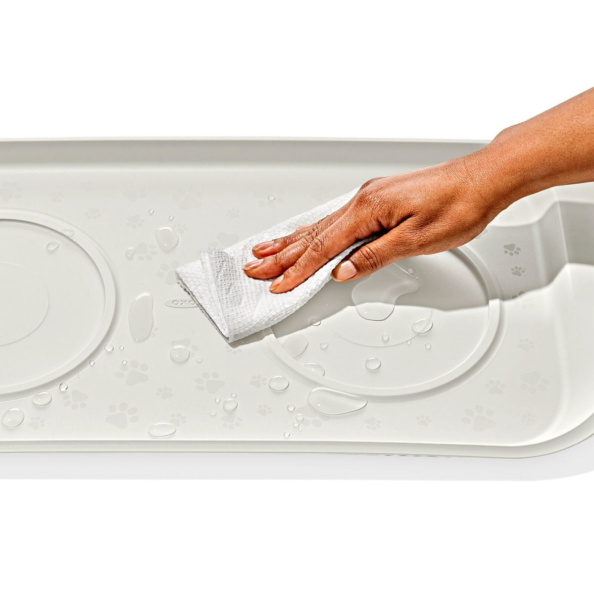 oxo-pet-easy-clean-feeding-mat-b8 pet_7101100_nonslip-feeding-mat_pdp_02.jpeg