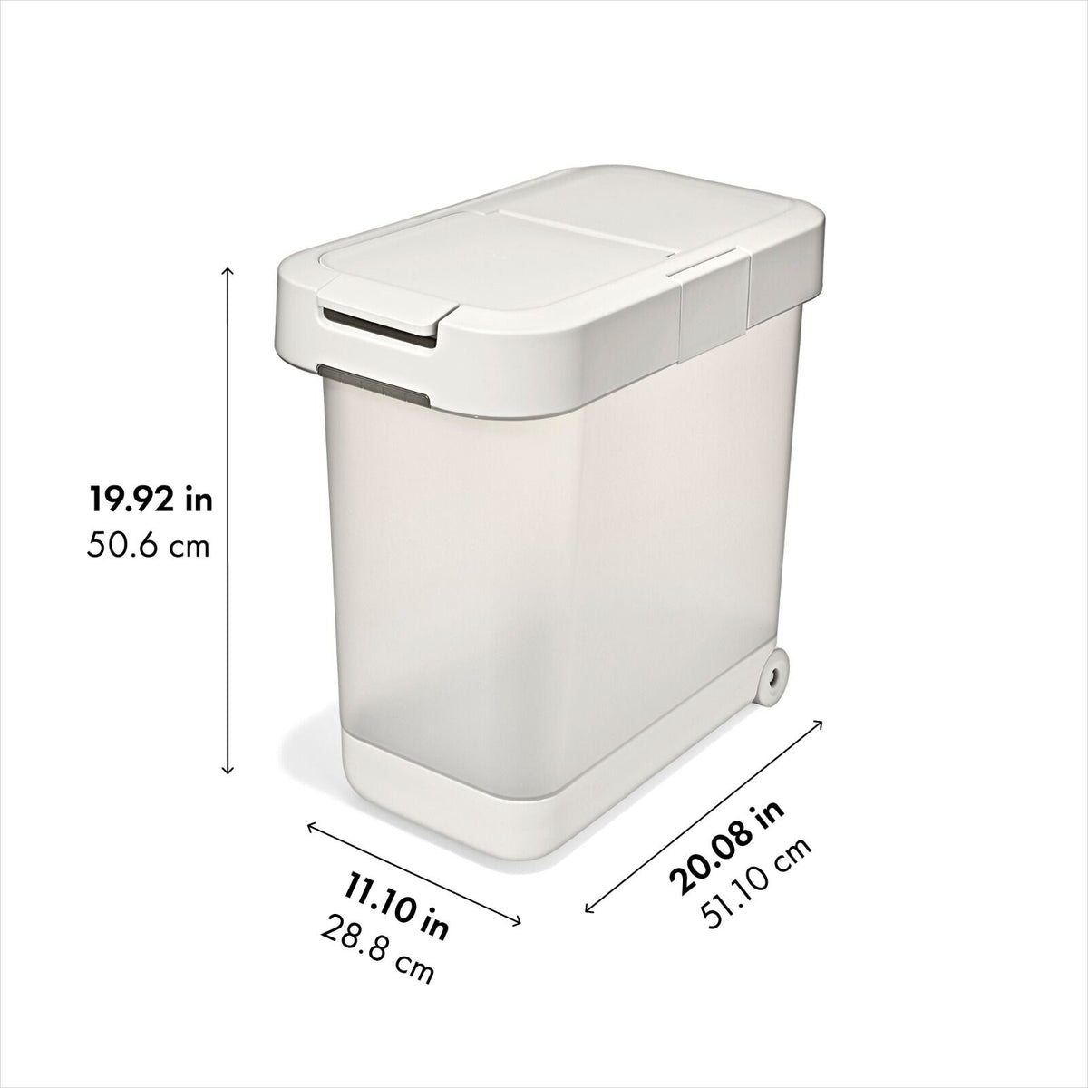 oxo-pet-airtight-food-container-with-scoop-large-g7 pet_7301500_airtight-food-container-large_apdp_01_dim.jpeg
