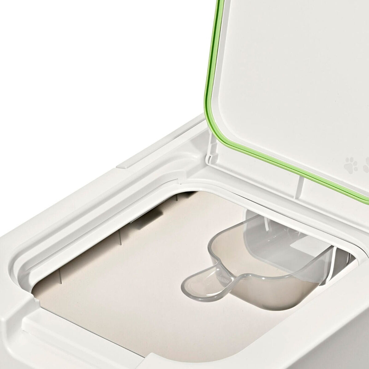 oxo-pet-airtight-food-container-with-scoop-large-g7 pet_7301500_airtight-food-container-large_pdp_03.jpeg