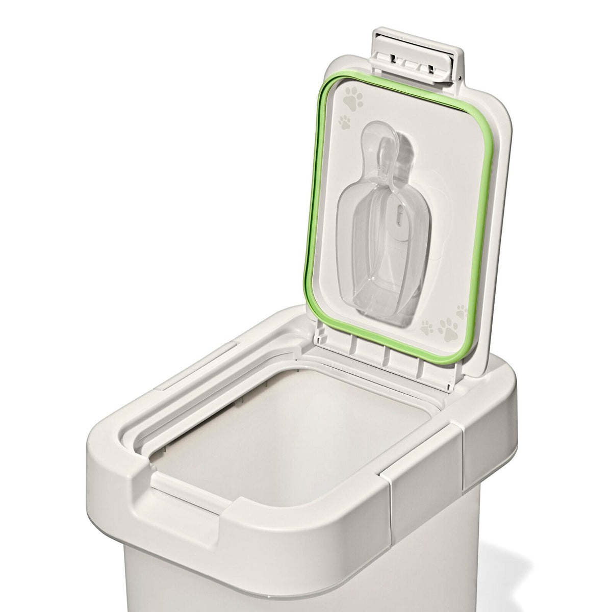 oxo-pet-airtight-food-container-with-scoop-small-c9 pet_7301700_airtight-food-container-small_pdp_04.jpg