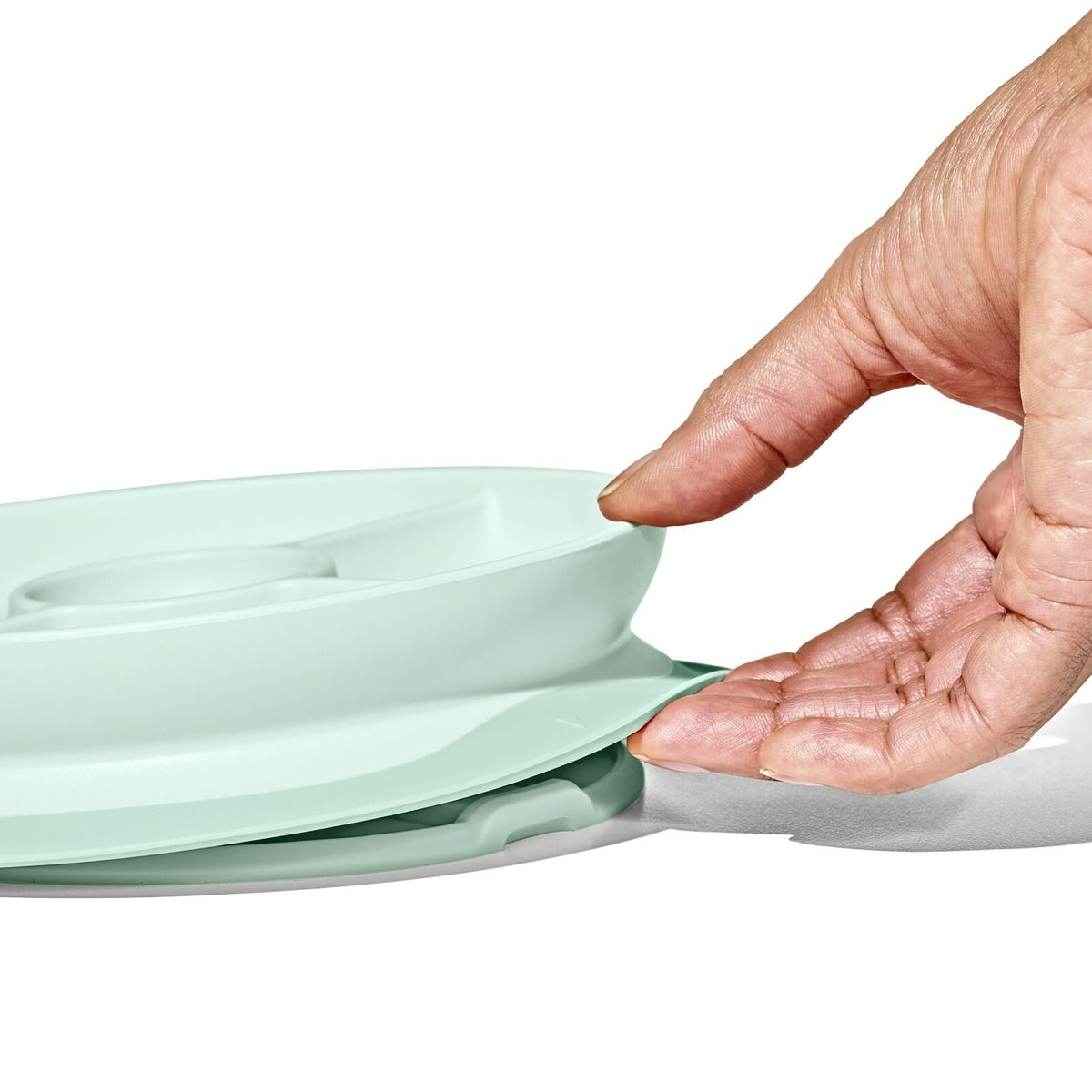 stick-and-stay-suction-divided-plate-c7 tot_61163500_stick-and-stay-divided-plate-opal_pdp_03.jpg