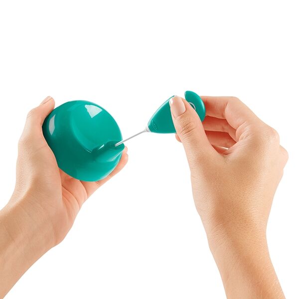 cleaning-set-for-straw-and-sippy-cups-w5 tot_62123100_4a.jpg