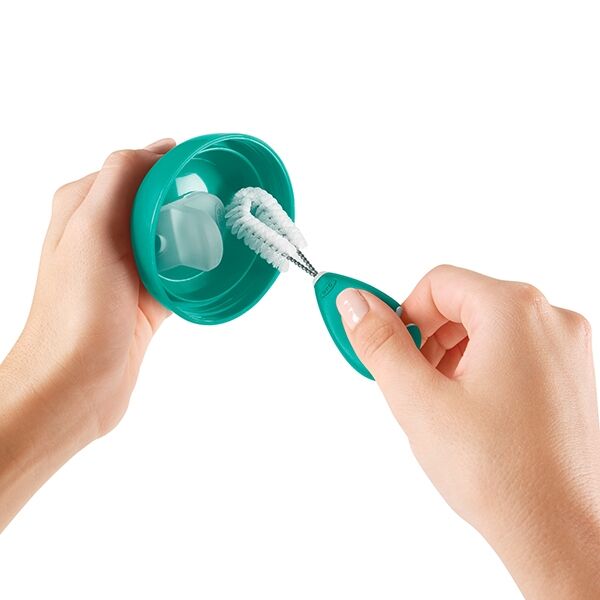 cleaning-set-for-straw-and-sippy-cups-w5 tot_62123100_4b.jpg
