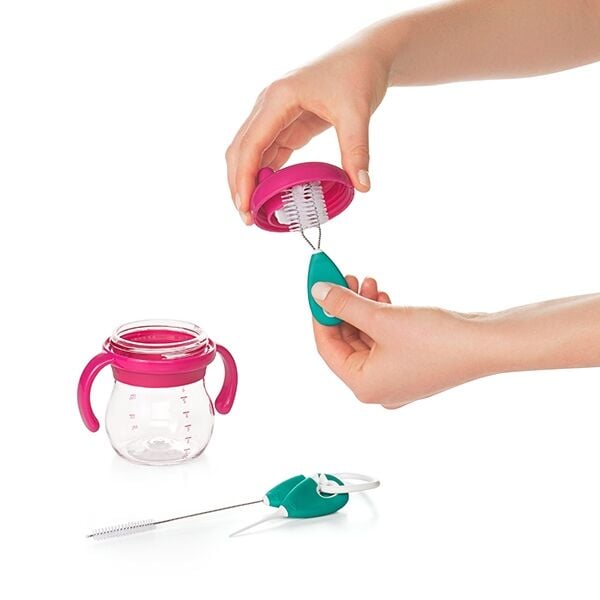 cleaning-set-for-straw-and-sippy-cups-w5 tot_62123100_4c.jpg