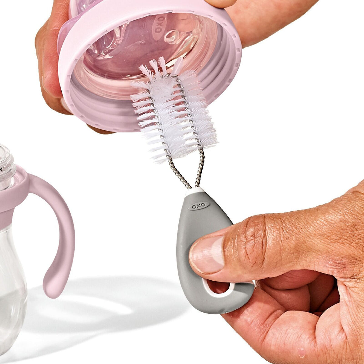 cleaning-set-for-straw-and-sippy-cup-c0 tot_62174500_cleaning-set-straw-sippy-cup_pdp_05.jpeg