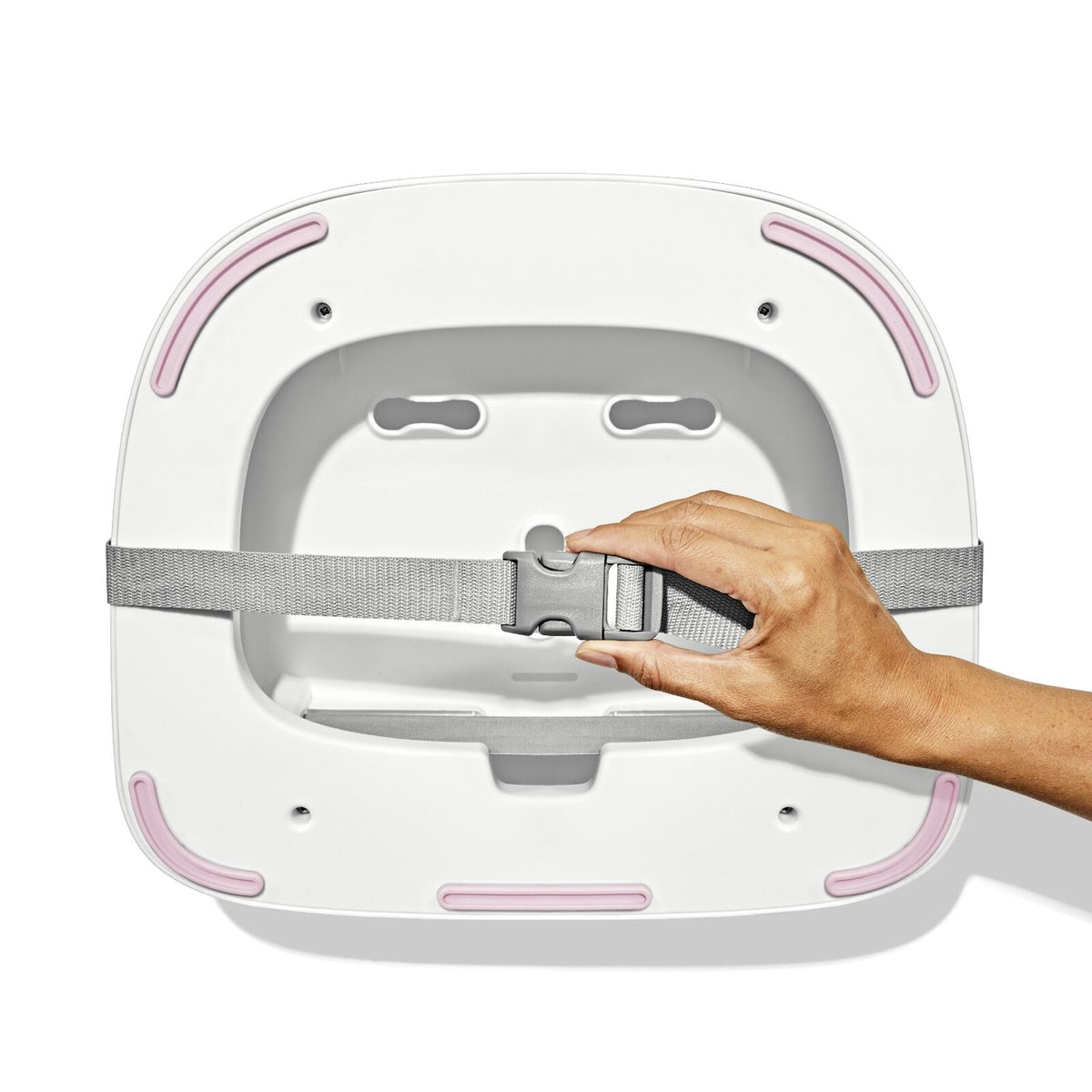 nest-booster-seat-2-0-t8 tot_63172700_nest_2_blossom_pdp_05.jpeg