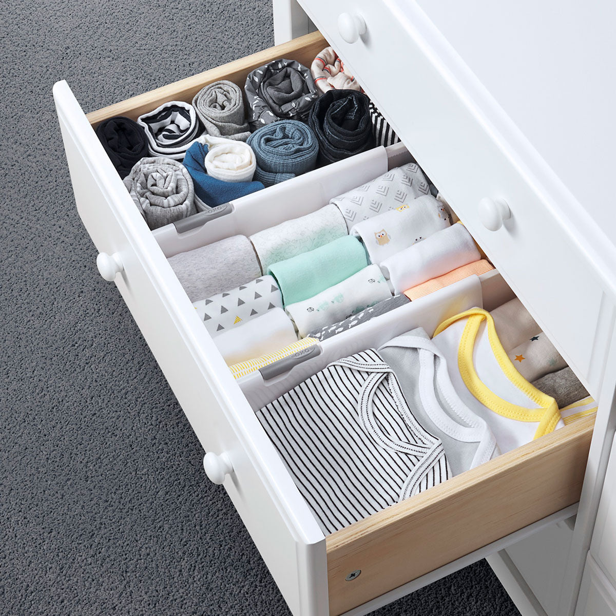 oxo-tot-expandable-dresser-drawer-divider-4-pack-a5 us298jxx1qakpzqgvd7o.jpg
